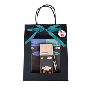 Gourmet Gavepose Grøn økologisk M. 2 Chokoladeplader Samt Dragée Mandler, 240g. - økoladen