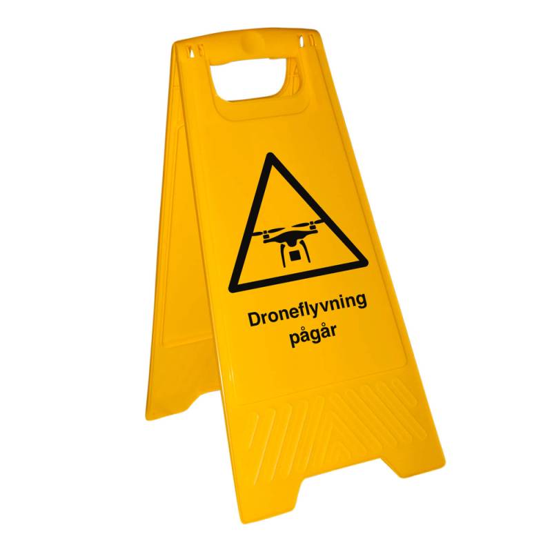Droneflyvning Pågår Advarselselsskilt - Fritstående Skilt - Plast 600 X 300 Mm - Jo Safety