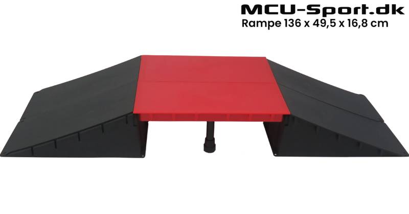 Mcu-Sport Skate Rampe Sæt 136 X 49,5 X 16,8 Cm