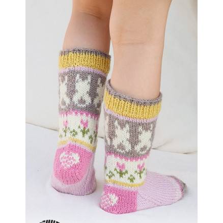 Dancing Bunny Socks 2 By Drops Design - Sokker Strikkeopskrift Str. 24-43 - Drops - Garnstudio