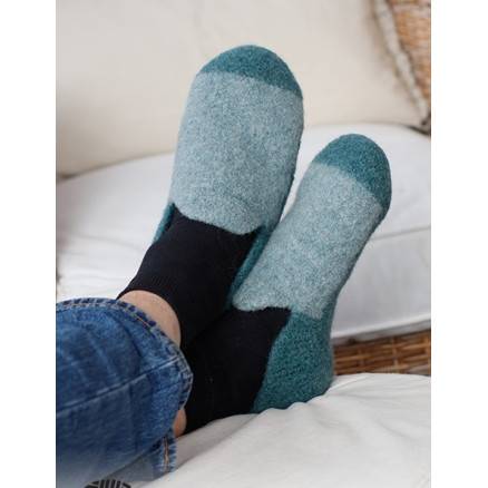 Good Morning Slippers By Drops Design - Tøfler Strikkeopskrift Str. 35/37 - 44/46 - Drops - Garnstudio