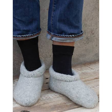 Snow Sledders By Drops Design - Tøfler Strikkeopskrift Str. 41/43 - 44/46 - Drops - Garnstudio