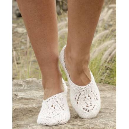 Snow Fairy By Drops Design - Tøfler Strikkeopskrift Str. 35/37 - 41/43 - Drops - Garnstudio